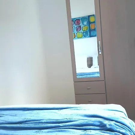 Magdalena As1 - With Balcony - Private Free Parking Апартаменты *