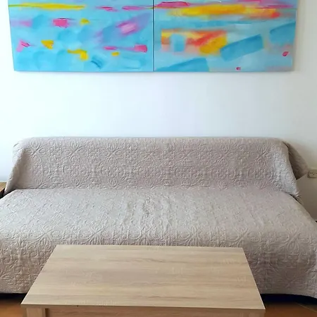 Magdalena As1 - With Balcony - Private Free Parking Apartamento
