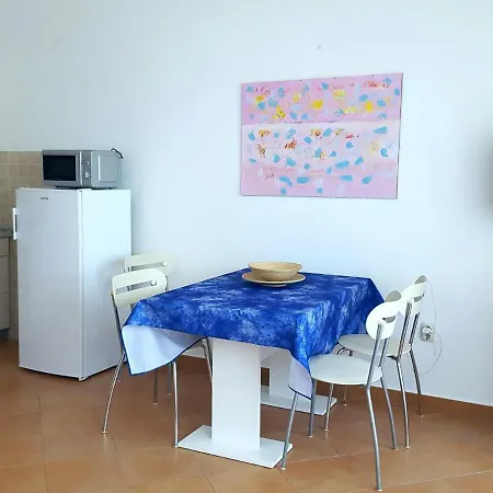 Magdalena As1 - With Balcony - Private Free Parking *